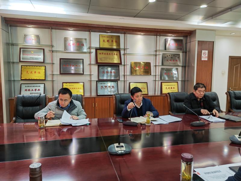 局党组书记赵士银最后强调,当前和今后一段时间,要全力抓好以下十个